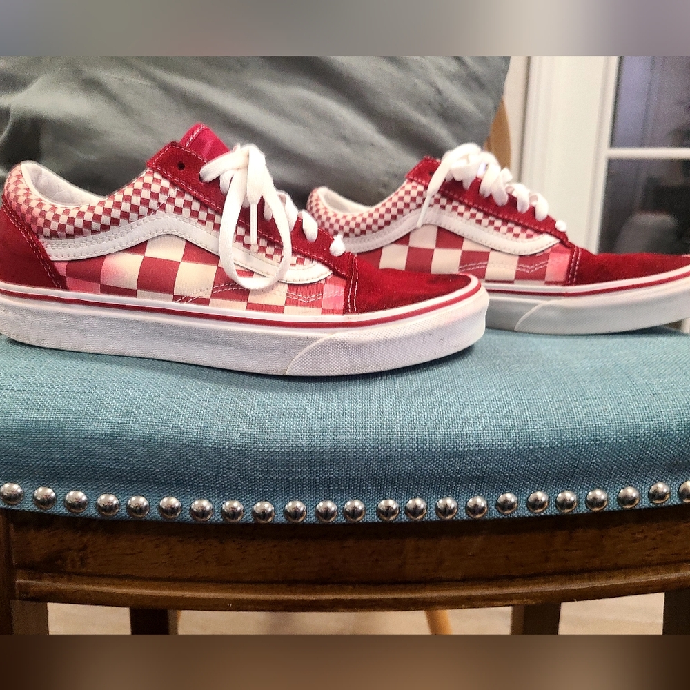 Men's/Women's Red Checkerboard Skate Sneakers - Vans Style